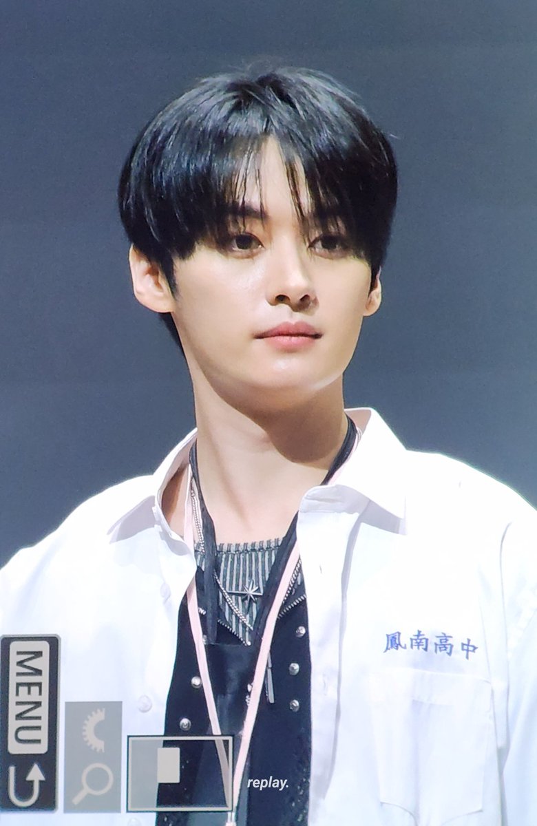 240727
#리노 #Leeknow #스트레이키즈 #Straykids