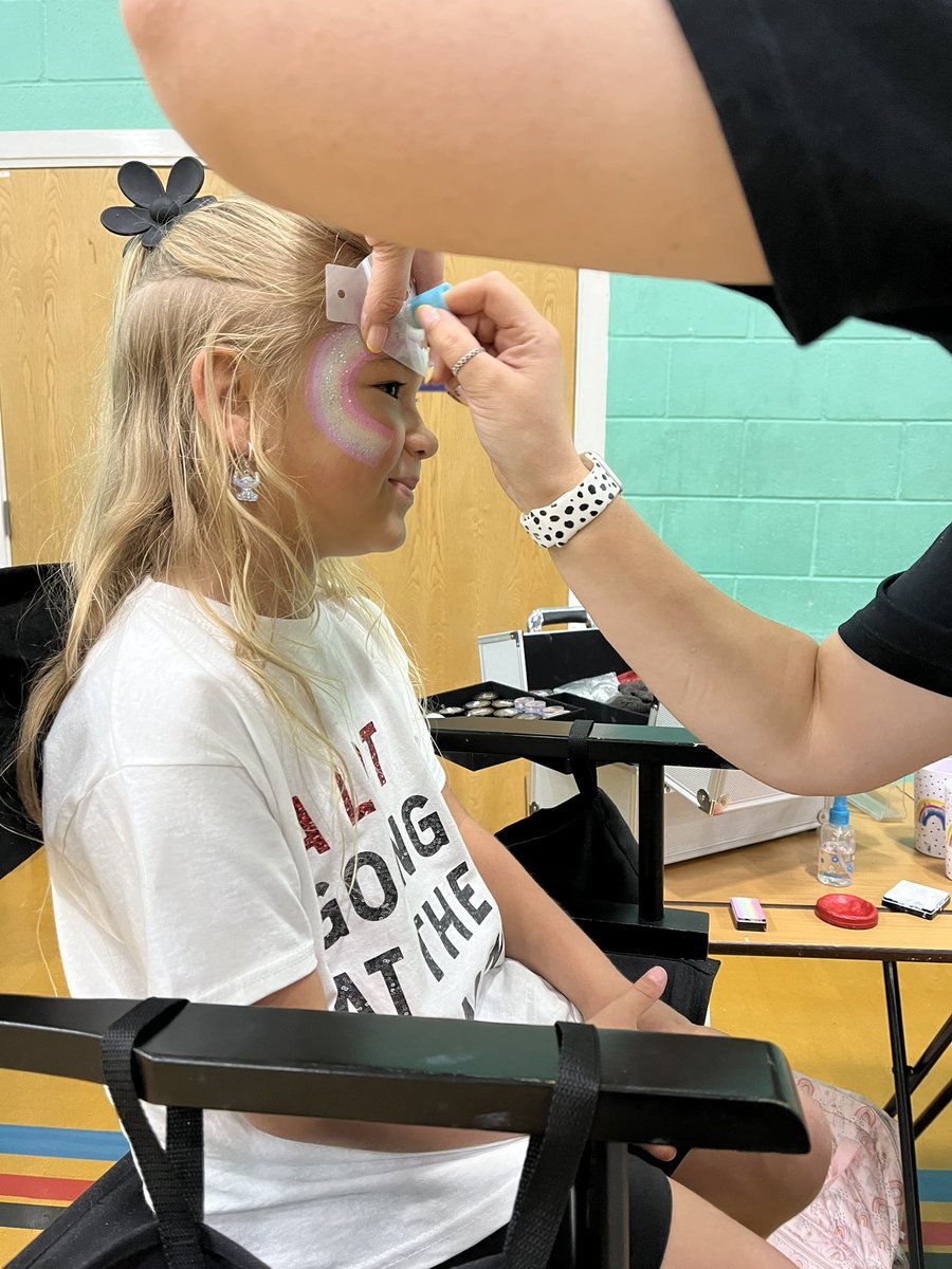 AFC Wolves tweet media