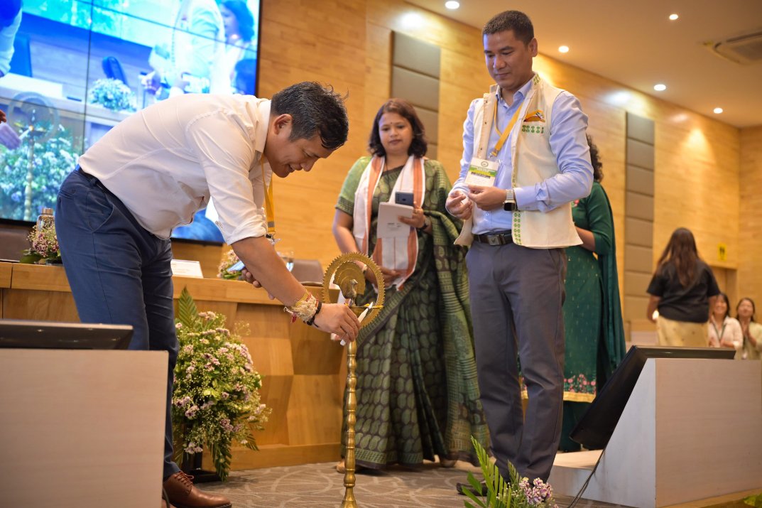 OjingBJP's tweet photo. Today, I had the pleasure of attending the State Level Orientation program on the PRI-CBO Convergence Project for all 25 blocks and 14 districts, expertly organized by ArSRLM at the State Banquet Hall, Itanagar. I emphasized the importance of the convergence of PRIs, Line Departments, and CBOs for the benefit of all. 

I extend my sincere gratitude to the Secretary RD & PR, Joint Secretary, National Resource Organization Kadambashree, HODs, Director Panchayati Raj, PRIs, SHGs, and ArSRLM staff for their active participation.