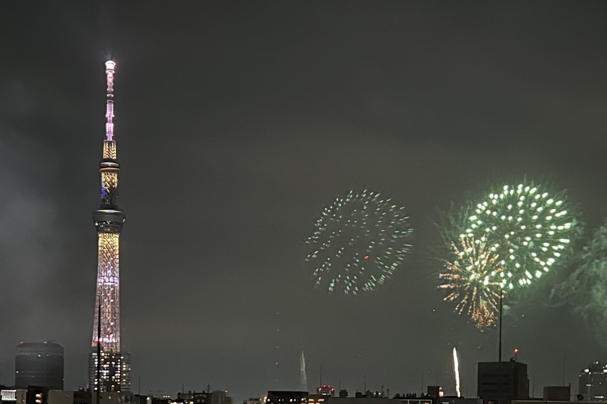 束の間の帰宅🥂
足立は残念だったけど、中止にならず
良かった、ご馳走様でした😎