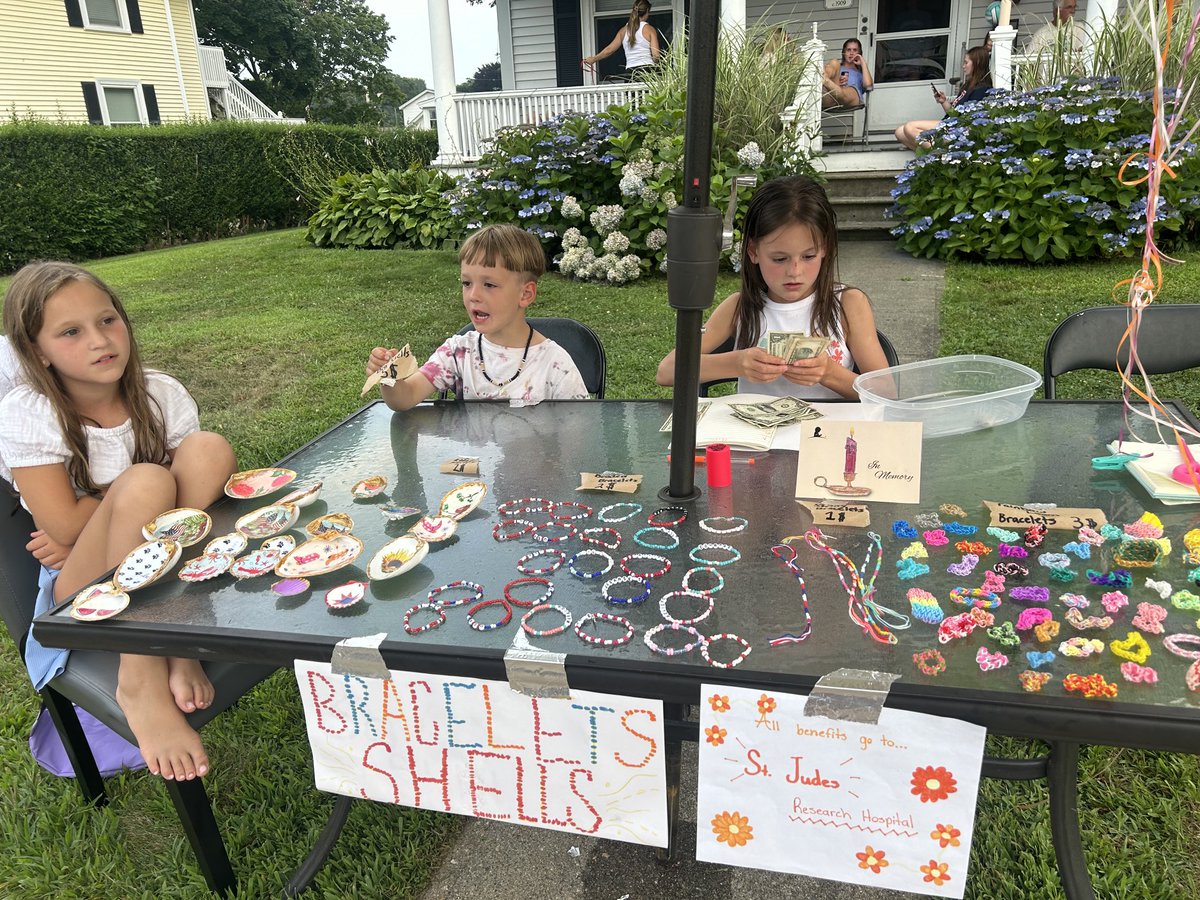 Every year while on our family vacation, my grandchildren make crafts to sell. They send all the money to St. Jude’s Research Hospital. It isn’t a lot of money but it’s a great life lesson. ❤️❤️❤️