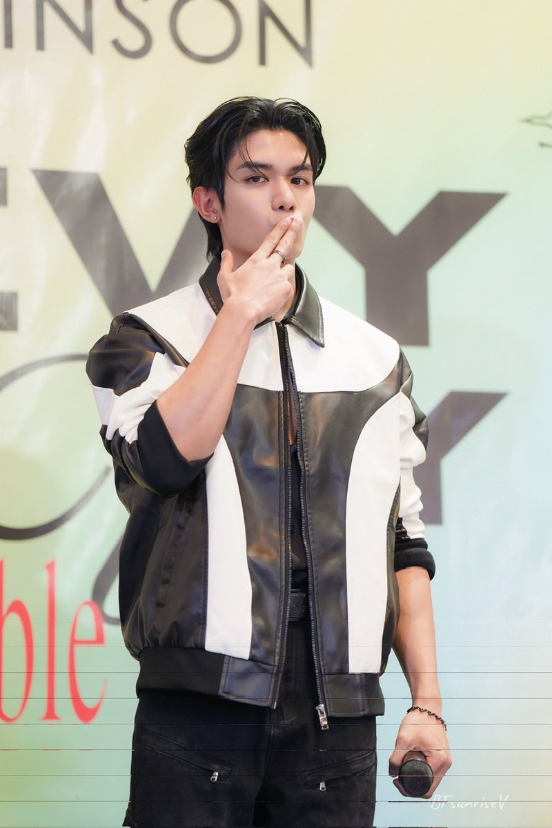 BFsunriseV's tweet image. 😘 #DevyXNet 
@netsiraphop
#netsiraphop