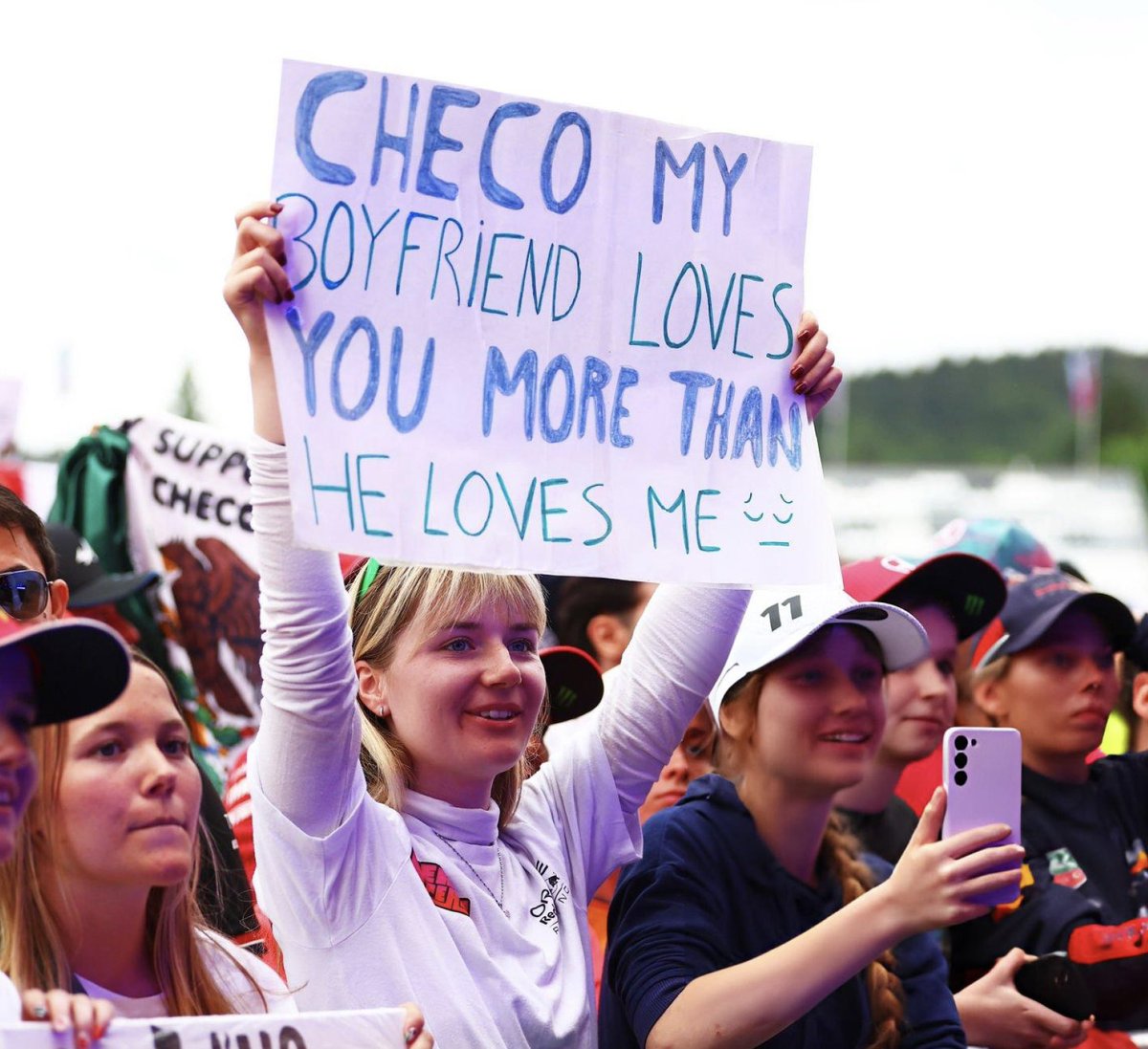 checo news tweet media