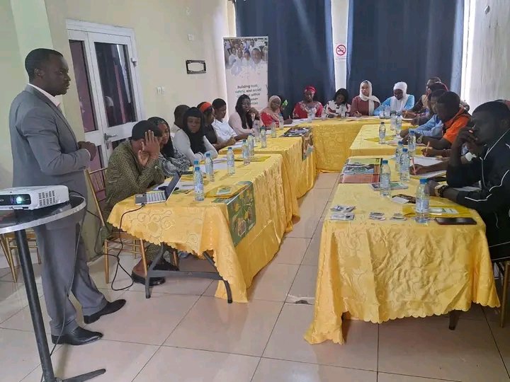 chechebis's tweet image. Let's join efforts in combating hate speech both online and offline.

#NoToHateSpeech
#defyhatenow
#237Check
#InterFaithDialogue
#InclusiveCommunity