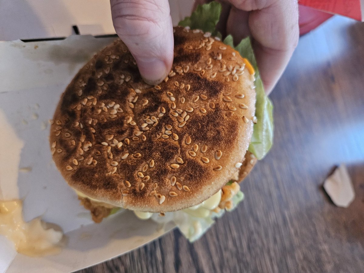 s86_steve's tweet photo. @KFC_UKI what is this monstrosity 🤣 https://t.co/iYc5zkQcyK