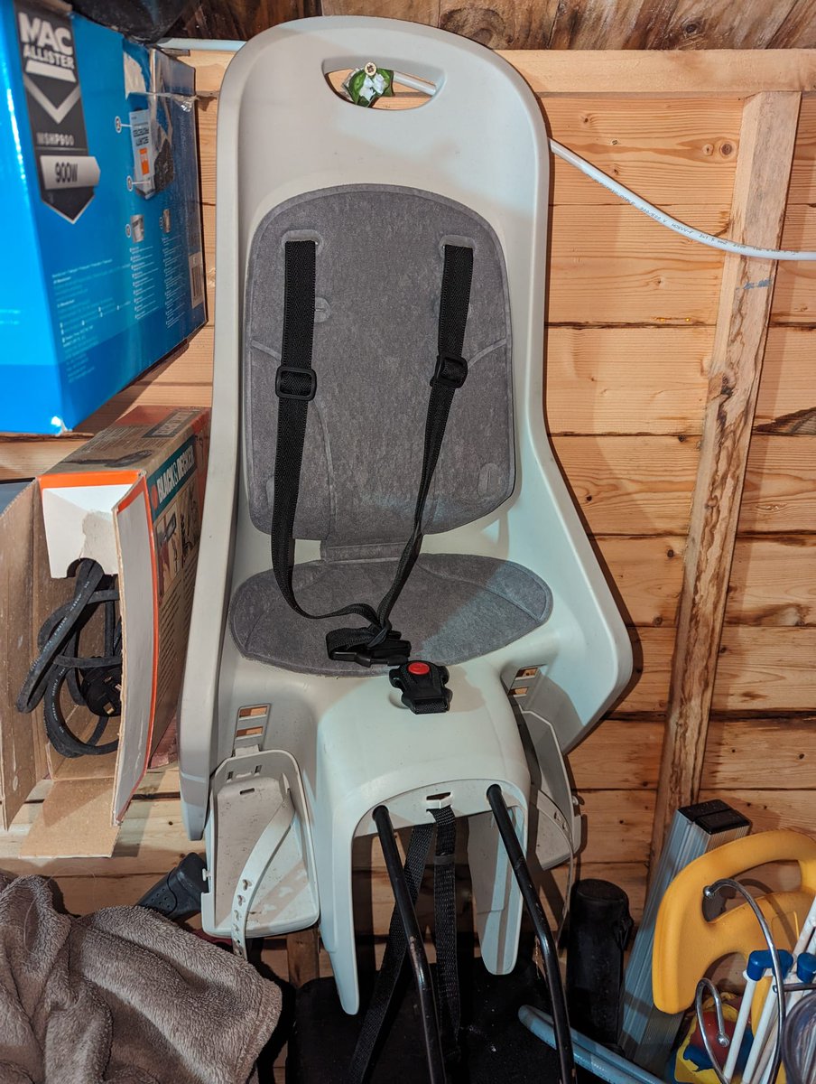 Would anyone in the Limerick area like a free bike seat?