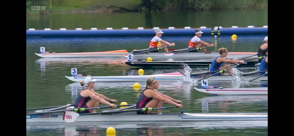 HelenGrayIBCLC's tweet photo. “What a great sight to see - the top two boats, with three of them containing mums with kids under the age of 2!” #MumPower #WomensRowing
@TeamGB @BritishRowing  @RowingNZ @usrowing @BBCNews @BBCSport https://t.co/ktQvPhydSC