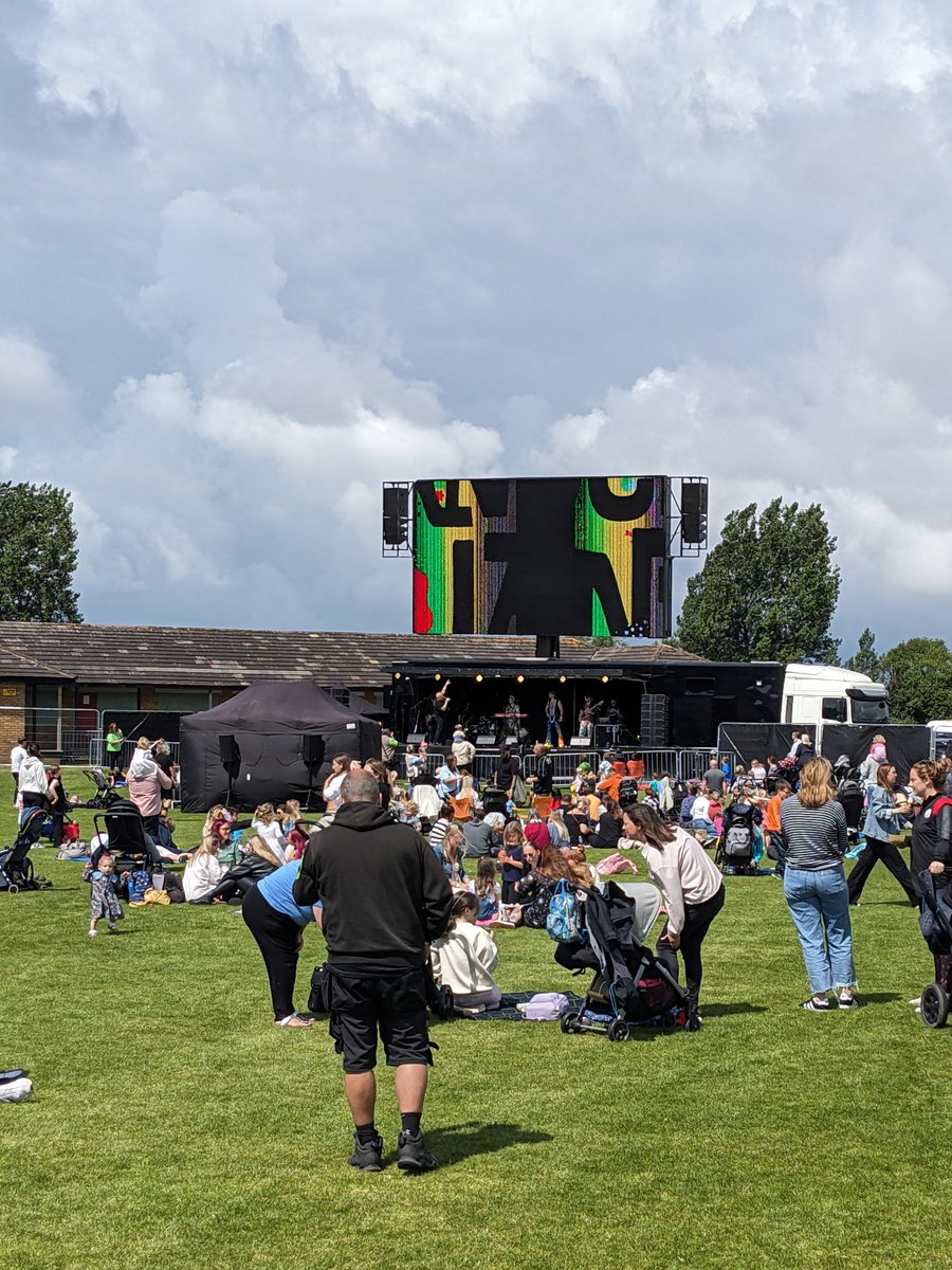 Tom Calver tweet media