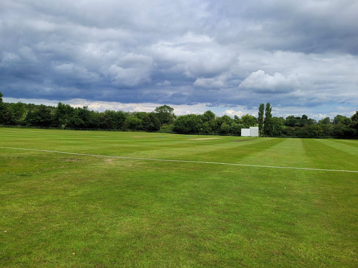 <a href="/DenbyCricketClu/">Denby Cricket Club</a> <a href="/HollinsendMCC/">Hollinsend MCC</a>