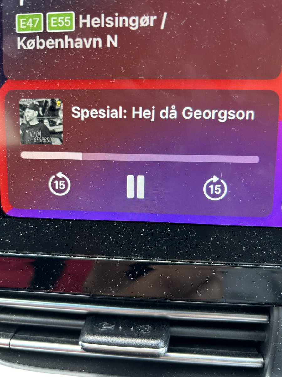 TorunnOestli's tweet photo. Fiskekakefest, historisk øyeblikk og VAR-debatt på vei ned til Danmark. Trenerløs på vei hjem. Livet i Fugla er ikke for pyser. @HardeMottak @machomorten https://t.co/hvHCOuHSoB