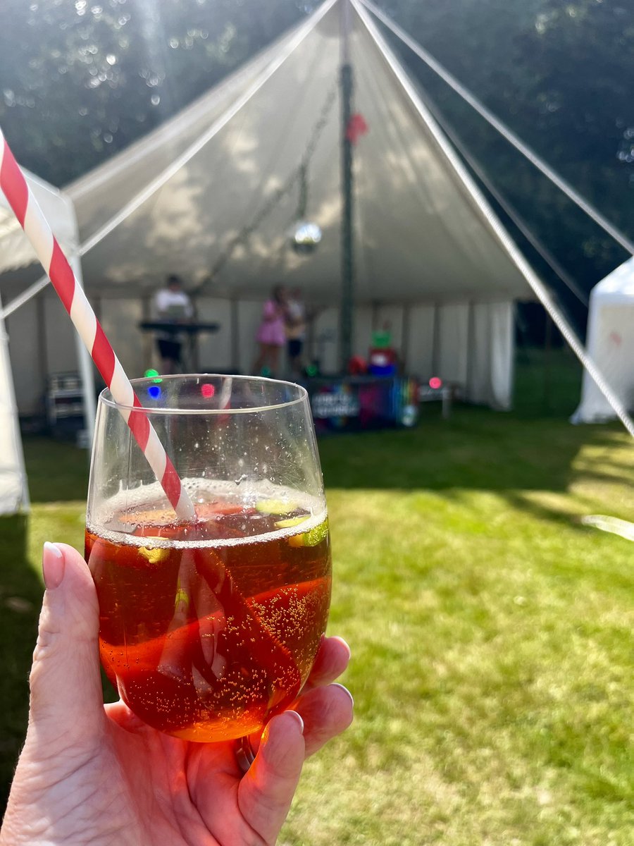 natfound's tweet photo. The sun is shining & we have kickstarted day 2 of #PitS24 with Junction 3 & of course the Pimms is flowing πΉ
What a way to spend the weekend ππΆπΉ
#partyinthestark #pimms #livemusic #junction3 #wherebareisbeautiful #inthebuff https://t.co/tDxaZkmaFm