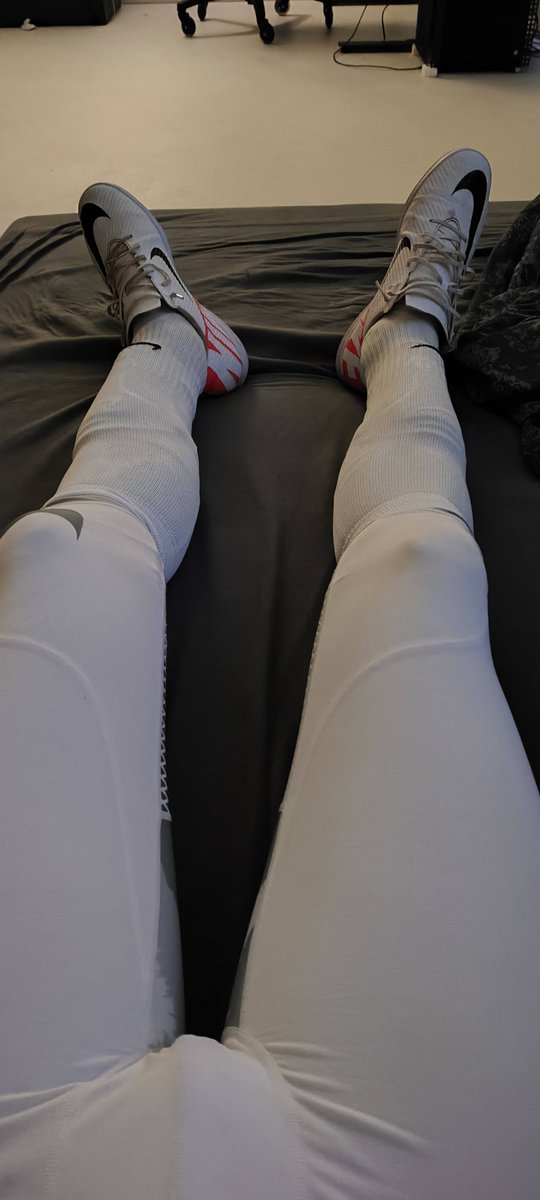 nike crew socks with leggings