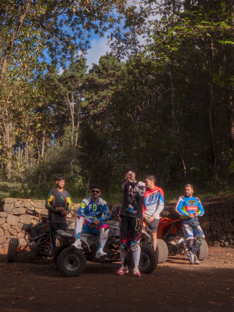 Icy_Aly's tweet photo. Players always gon' play!🥂

Gracias a todo el que le dedica algo su tiempo a este cachito de nosotros! 'MARACANAZO' still out! Run up the views! 📈🏟🏁🏁 https://t.co/LgWpfJgb5y