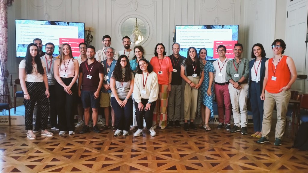 🛰️Me despido de Santander con la foto de grupo de alumnos y ponentes del último día del curso en la <a href="/UIMP/">UIMP</a>. Gracias a todos por contribuir al éxito de esta semana. Ojalá veamos una 5a edición del curso.
<a href="/ferag_/">Fernando Aguilar</a> <a href="/IreneBs/">Irene Borra Serrano</a> <a href="/teledetect/">TELEDETECT</a>