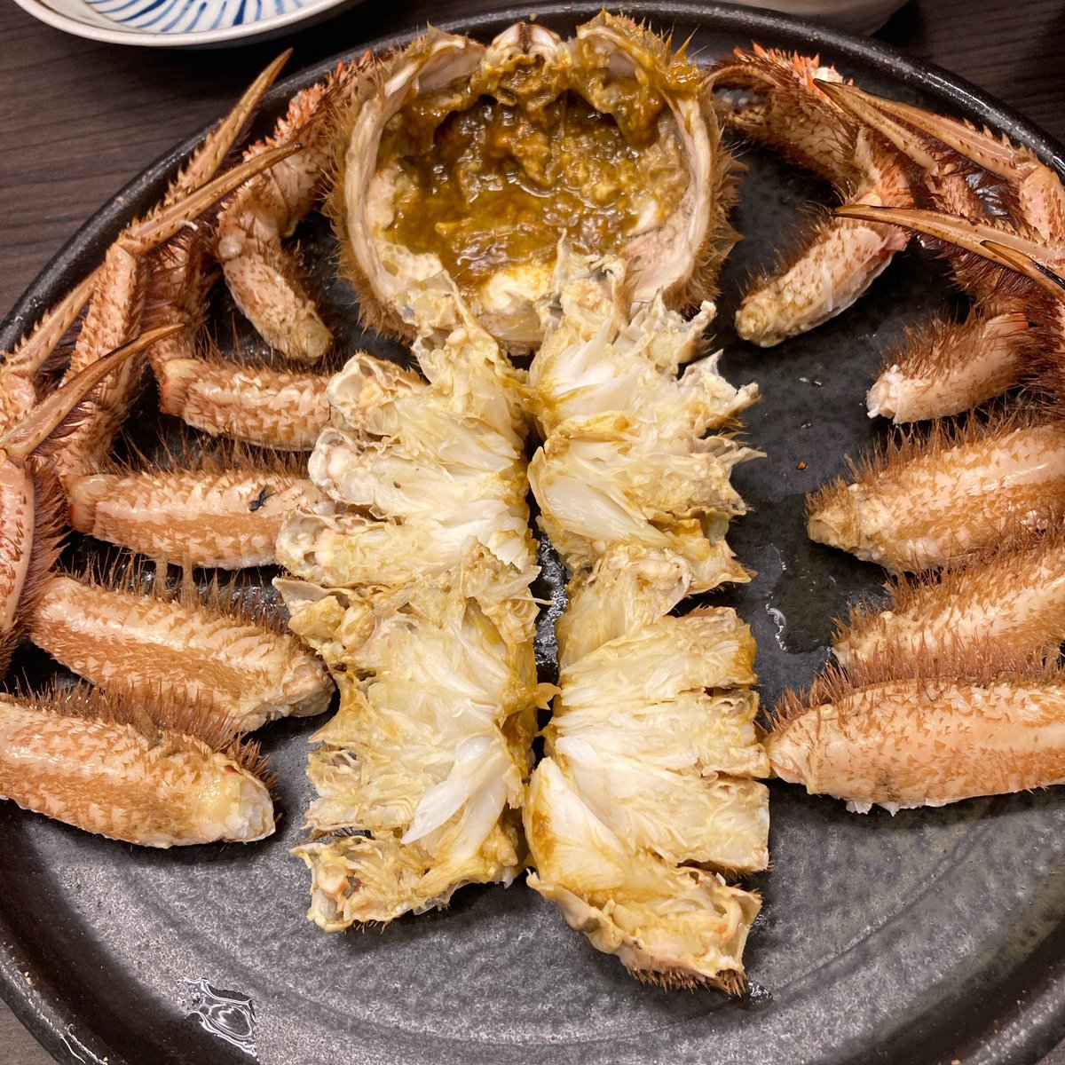 ogure23's tweet photo. おそらく最初で最後の北海道かもです

#ウニ丼 #夕張メロン #ヒグマ #毛蟹 https://t.co/70aB4touni