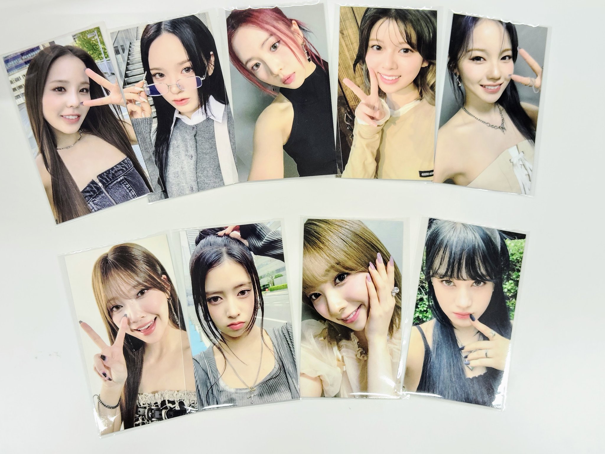 NiziUまとめ売り約100万➜6万 NiziUまとめ売り約100万➜6万 - メルカリ