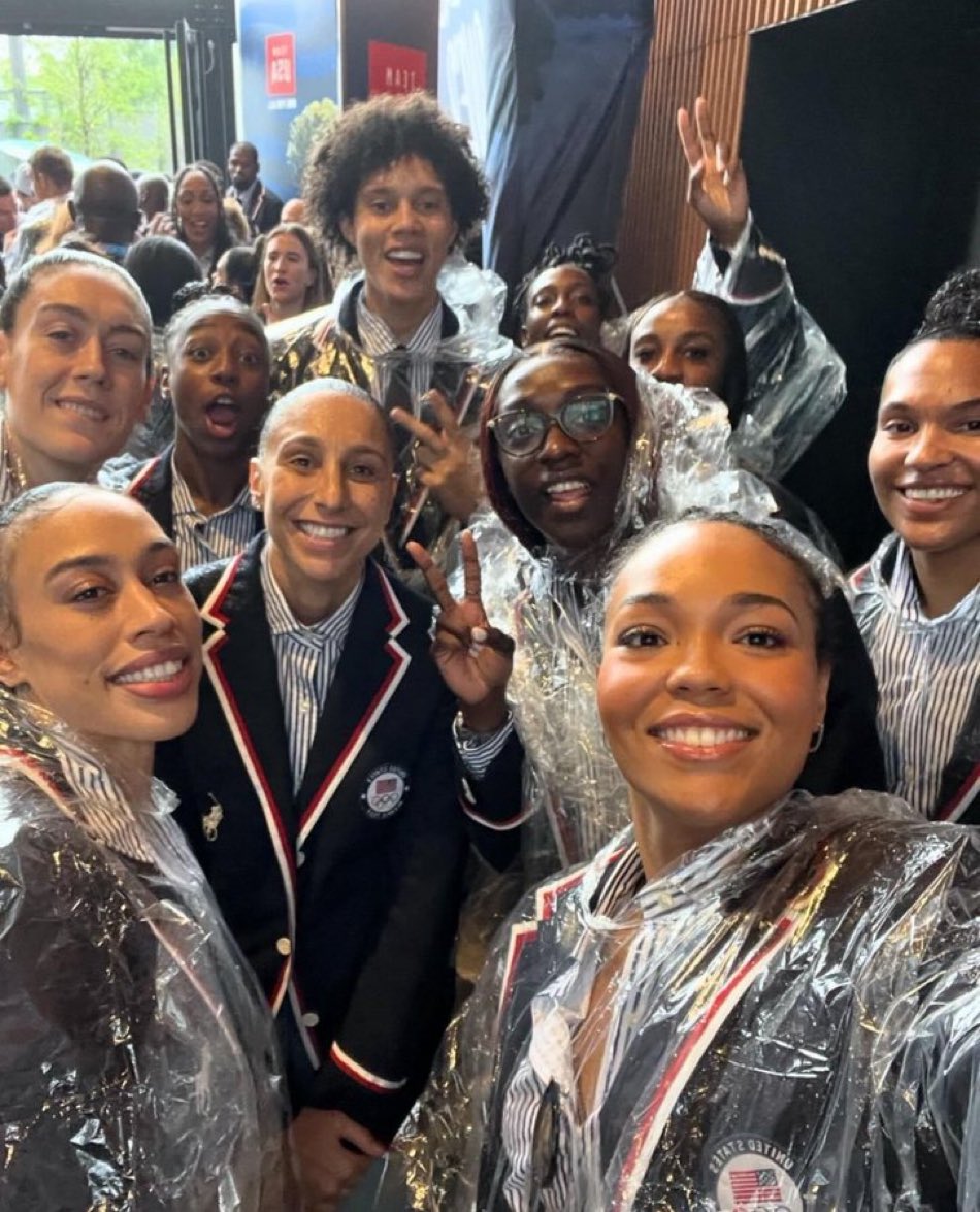 they win gold for pookiest team