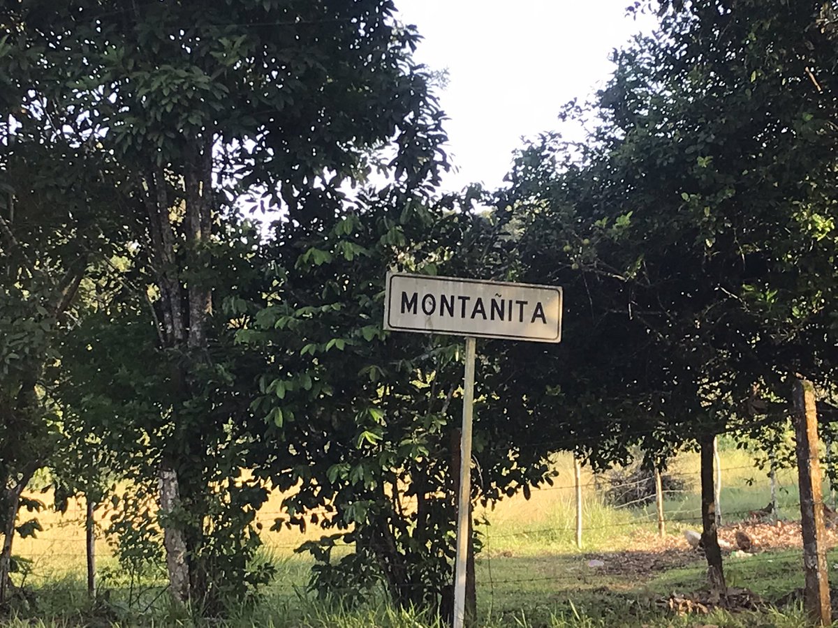 Hoy continúa nuestro Laboratorio de Innovación Participativa con agricultores de La Montañita, en el Caquetá. Co-creando la ruta para Sistemas Agroalimentarios Resilientes desde la #Agroecología Proyecto MITIGATE + de <a href="/BiovIntCIAT_esp/">Alianza de Bioversity International y el CIAT</a> y <a href="/UniJaveriana/">Pontificia Universidad Javeriana</a> <a href="/LuzARodriguezR/">Luz Rodríguez</a>