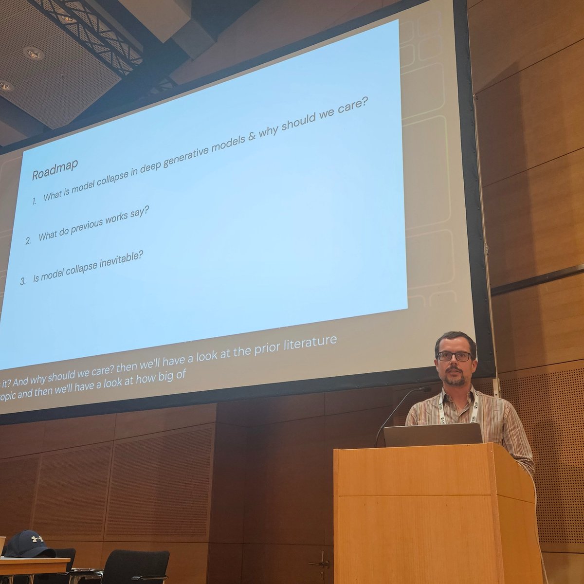 Luis Oala (@luisoala) on Twitter photo last talk before posters <a href="/MGerstgrasser/">Matthias Gerstgrasser</a> asks: is model collapse inevitable? cc recent nature cover (; last talk before posters <a href="/MGerstgrasser/">Matthias Gerstgrasser</a> asks: is model collapse inevitable? cc recent nature cover (;