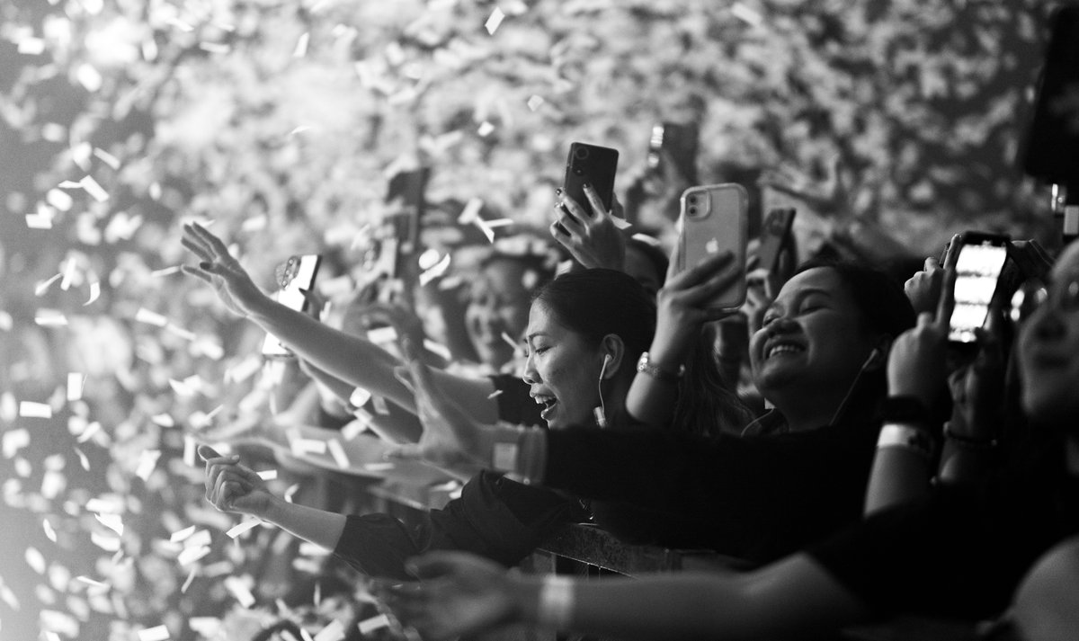 felipsuperior's tweet image. 7sins the album concert • MANILA 
would not be complete without you 🌸✨ 
daghang salamat!!!  

scene6 • in my camera roll 
#FELIP_7sinsMANILA #FELIPatSPACEatOneAyala #SpotifyxFELIP