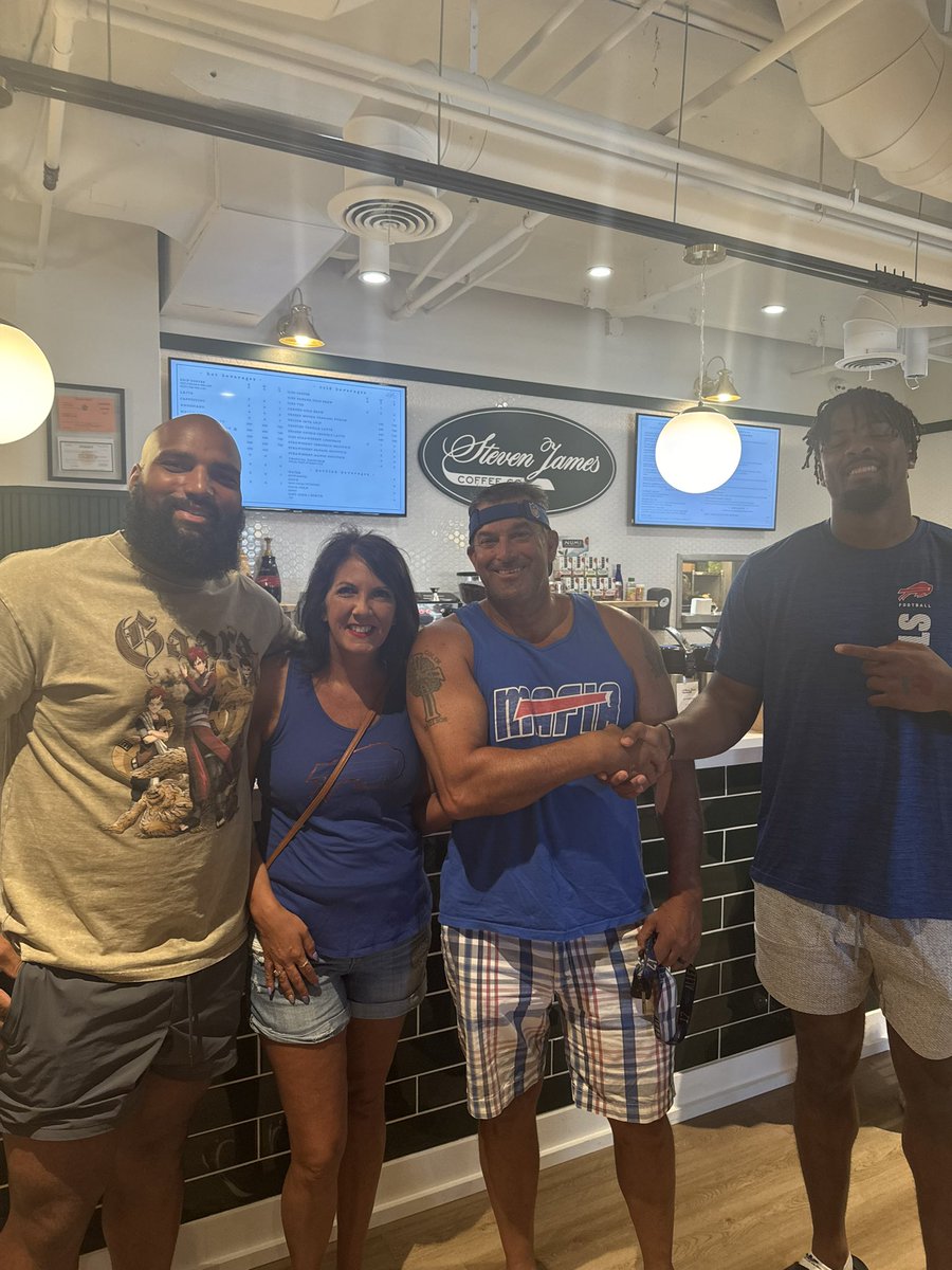 Kandi Scammell (@kandi0913) on Twitter photo We had a great chance to meet a few of our favorite players of our <a href="/BuffaloBills/">Buffalo Bills</a> <a href="/gregrousseau/">Gregory Rousseau 🪬</a> & <a href="/RiDQulous_98/">DaQuan Jones</a> Thank You for taking the time to talk to us! Don’t forget to check out the best wings in the area <a href="/RocStyle/">Robin Soesanto</a> in Webster, NY! We had a great chance to meet a few of our favorite players of our <a href="/BuffaloBills/">Buffalo Bills</a> <a href="/gregrousseau/">Gregory Rousseau 🪬</a> & <a href="/RiDQulous_98/">DaQuan Jones</a> Thank You for taking the time to talk to us! Don’t forget to check out the best wings in the area <a href="/RocStyle/">Robin Soesanto</a> in Webster, NY!