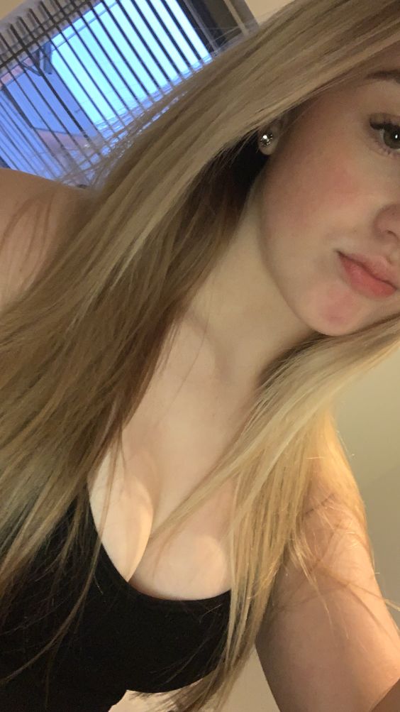 tapynapp's tweet photo. Meet woman who are ready to fuck you within the first 5 minutes of meeting 😈

The woman there don`t like to talk. they just want to get fucked Doggy, Anal, Missionary 🔥🤫

On Tapyn only open minded woman are allowed. Click here to download 👉https://t.co/vUbYLvUN9T https://t.co/oAddtur7RJ