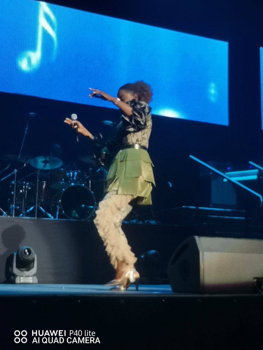 Mis_Thobile's tweet photo. Guess who is on stage???????
#magicmusicsession ❤️❤️❤️❤️❤️❤️❤️❤️❤️❤️❤️❤️❤️❤️❤️❤️❤️❤️❤️❤️❤️❤️❤️❤️❤️ https://t.co/U46uIVLVpr