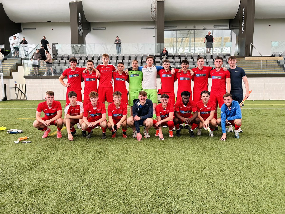 hwufc's tweet photo. FT | HWUFC 1-0 Camelon 
 
Our young and new team stood firm and defied all the odds to secure a good win against title favourites. 

Performance full of resilience, heart and togetherness.

Robbie Logan ⚽️

MOM | Whole squad 🔵🟡 https://t.co/aIAEBYPAwn