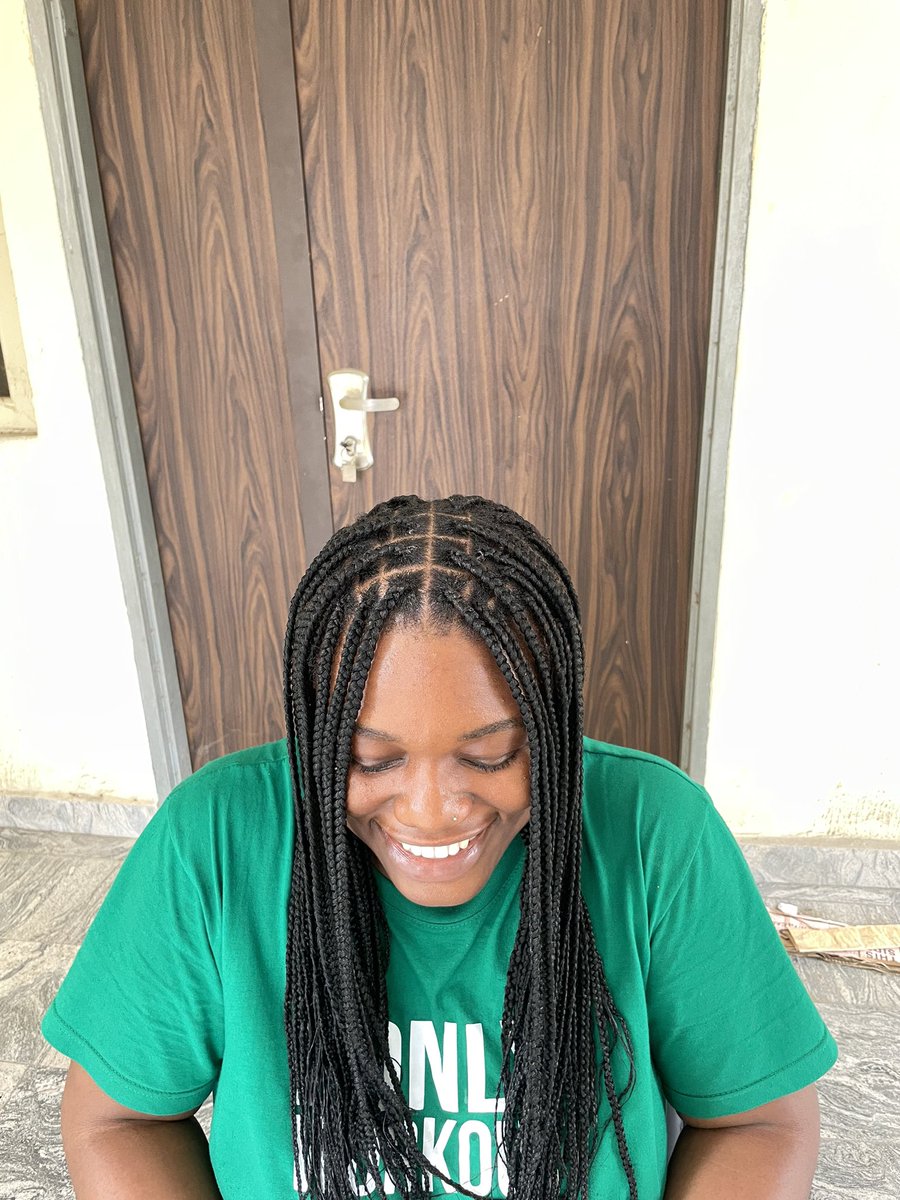 Ella__Beauty's tweet photo. Happy Weekend 💕😊

We are available to take your hair appointments, send a Dm to book an appointment.

#HairforQueens https://t.co/ECqaupeheE