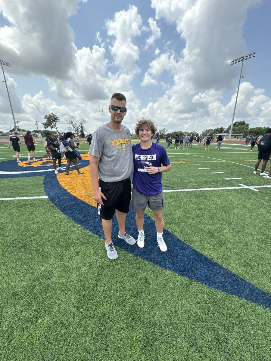 Zachary Breazeale tweet media