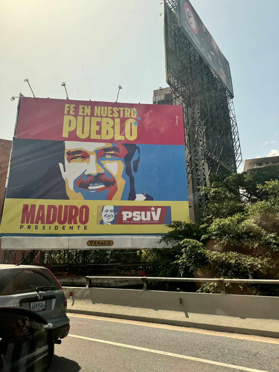 RoiLopezRivas's tweet photo. Se viene una gran victoria del pueblo venezolano este domingo. https://t.co/2jHg4v9K0l
