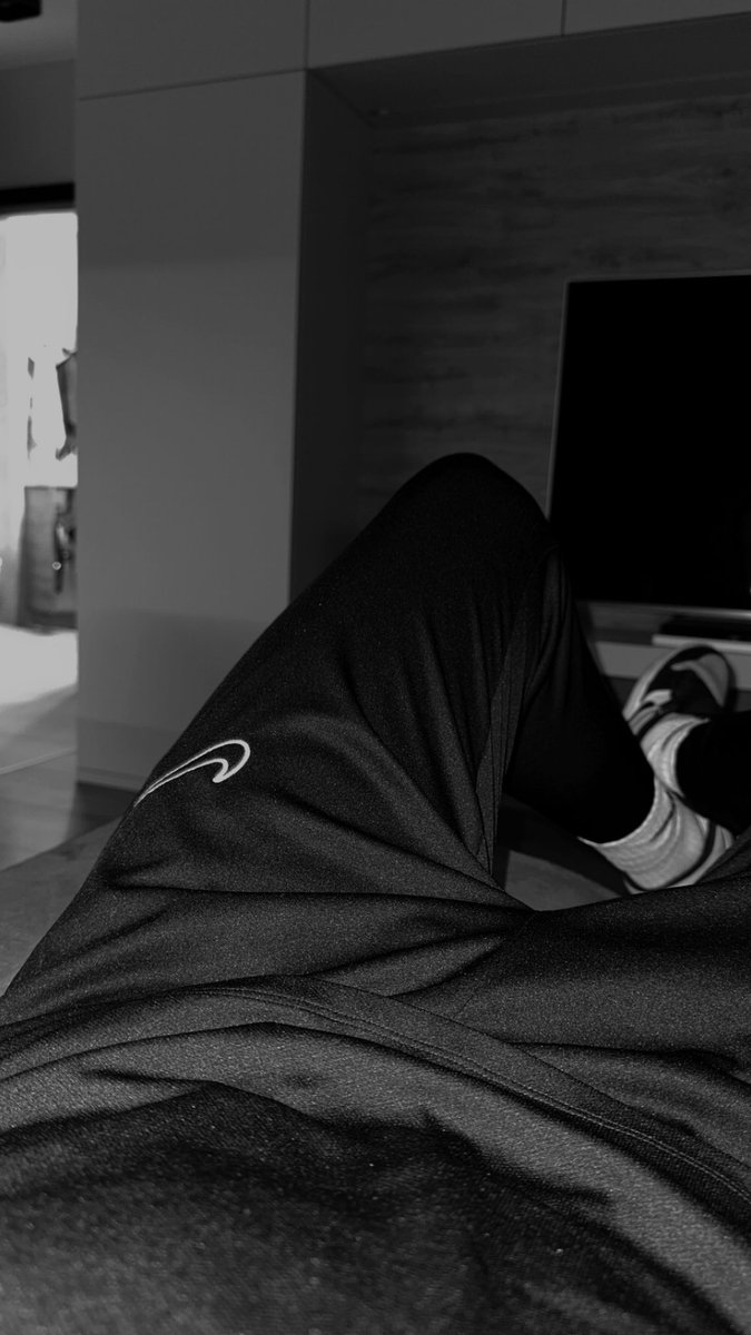 DANCZYS's tweet photo. chillera👋🏼 https://t.co/OTHhA2KslI