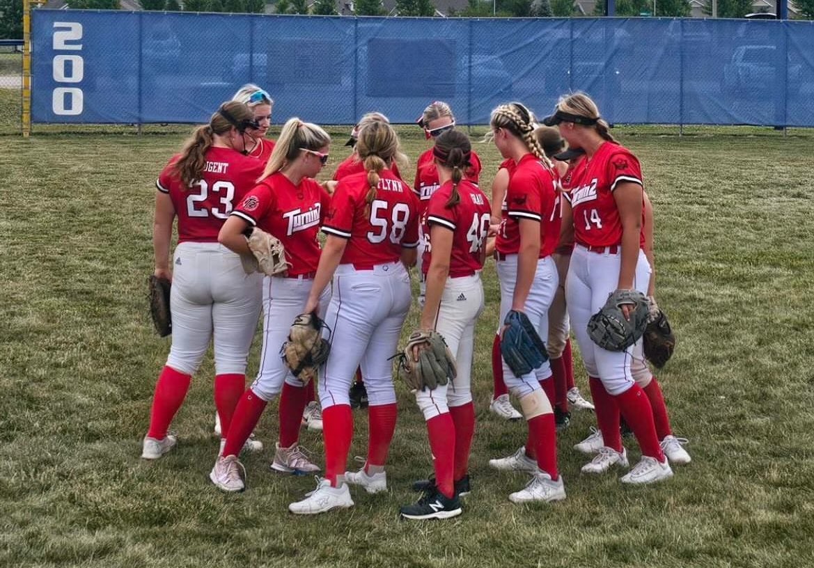 AddisonNugent3's tweet image. So thankful to wear the @Turnin2Softball jersey for 5 years. Thank you to the amazing coaches. To learn from you has been an honor. Thank you to my teammates for being the best support systems. It has been an honor to wear number 23 for an amazing organization! 12u โ> 18u โค๏ธ