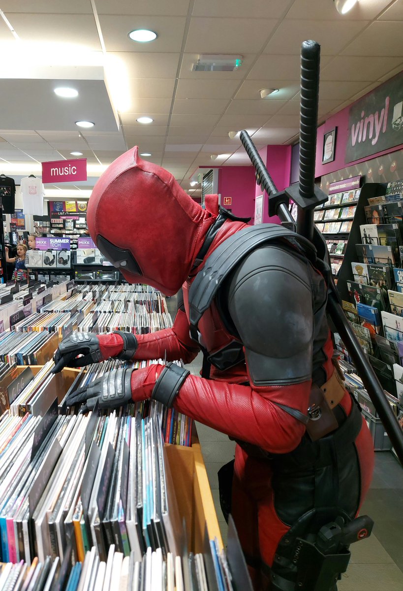 #hmvdeadpoolwolverine