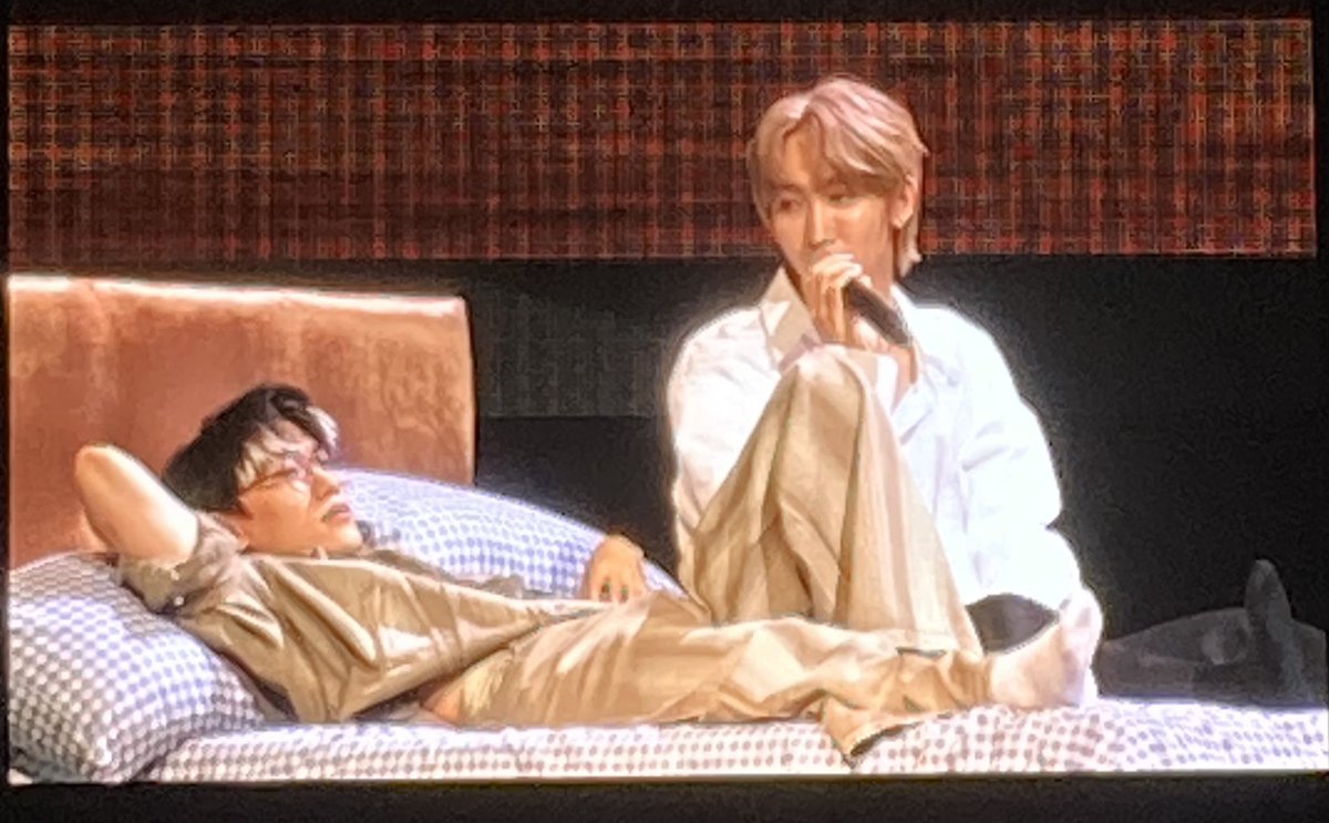Balfour2Balfour's tweet photo. I understood next to nothing but it was well worth going! They know how to put on a show! #UnknownTheSeries #ChrisChiu #Xuan https://t.co/PZt501aFEX