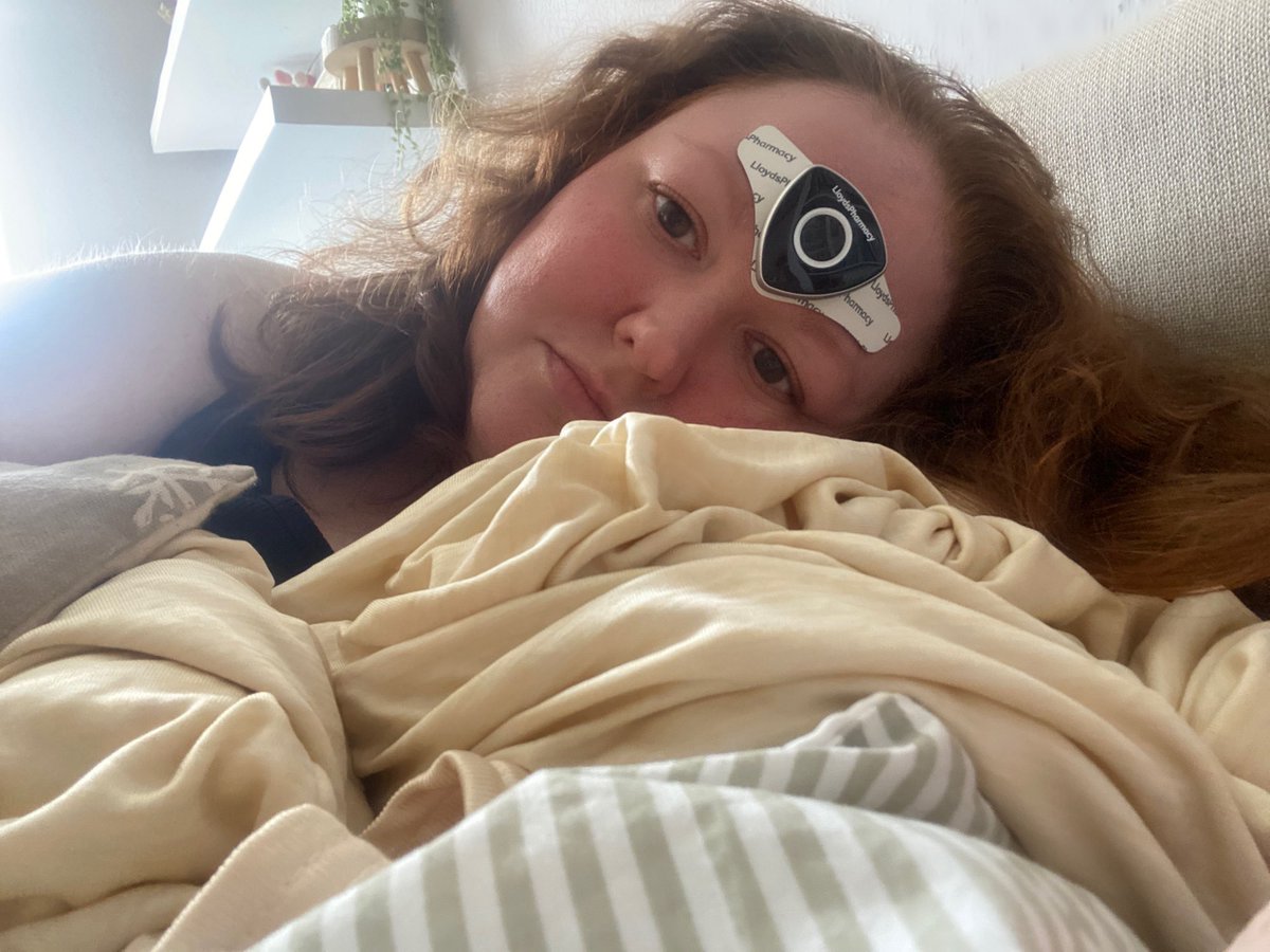 dieselokeds's tweet image. Recharging…..
#StupidMigraine 
#TensMachine