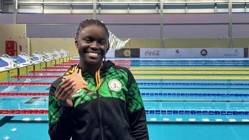 enquete_plus's tweet photo. 𝐉𝐎 𝐏𝐀𝐑𝐈𝐒 𝟐𝟎𝟐𝟒 : La nageuse sénégalaise,Oumy Diop, éliminée. ❌
Malgré sa bonne performance (4e de sa série), elle ne participera pas au prochain tour.
Courage championne ! 👊🏽🇸🇳
#actualite #information #jeuxolympiques #JOParis2024 #natation #nageuse #enqueteplus https://t.co/5ELE821NQM