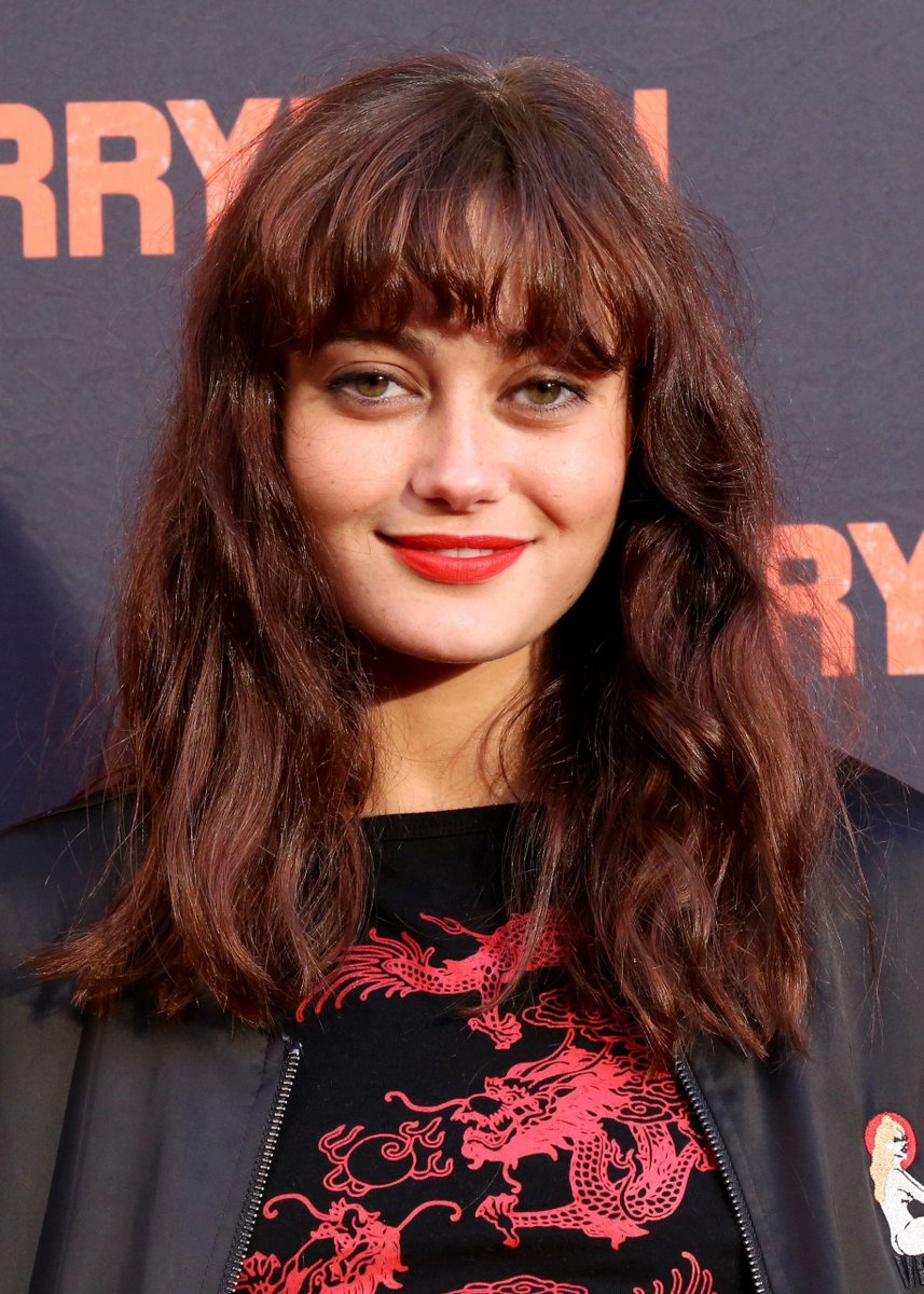 Ella Purnell Daily (@xdailyella) on Twitter photo 