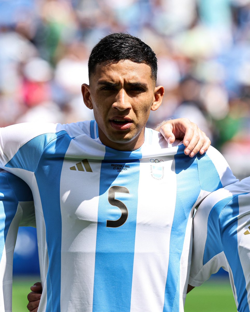 #JuegosOlímpicos | 

FINAL EN LYON:
ARGENTINA 3 (Almada, Gondou, #EquiFernández) - Irak 1.

🔝#Medina y #EquiFernández (con GOLAZO INCLUIDO) jugaron los 90'. #Zenón entró a los 60' y dio DOS ASISTENCIAS para desnivelar el partido.

❓¿OPINIONES?