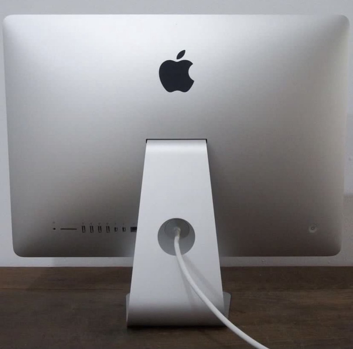 ibbaal's tweet photo. @ezash #KhilafClubJuli

Jual santai,
iMac 21,5 inch (Late 2013)

Fungsi Normal
Kondisi Mulus 90%
Kelengkapan Sesuai gambar plus Dus masih komplit
Harga 3,7jt
Lokasi Jakarta Barat https://t.co/CvDw7Qhgse