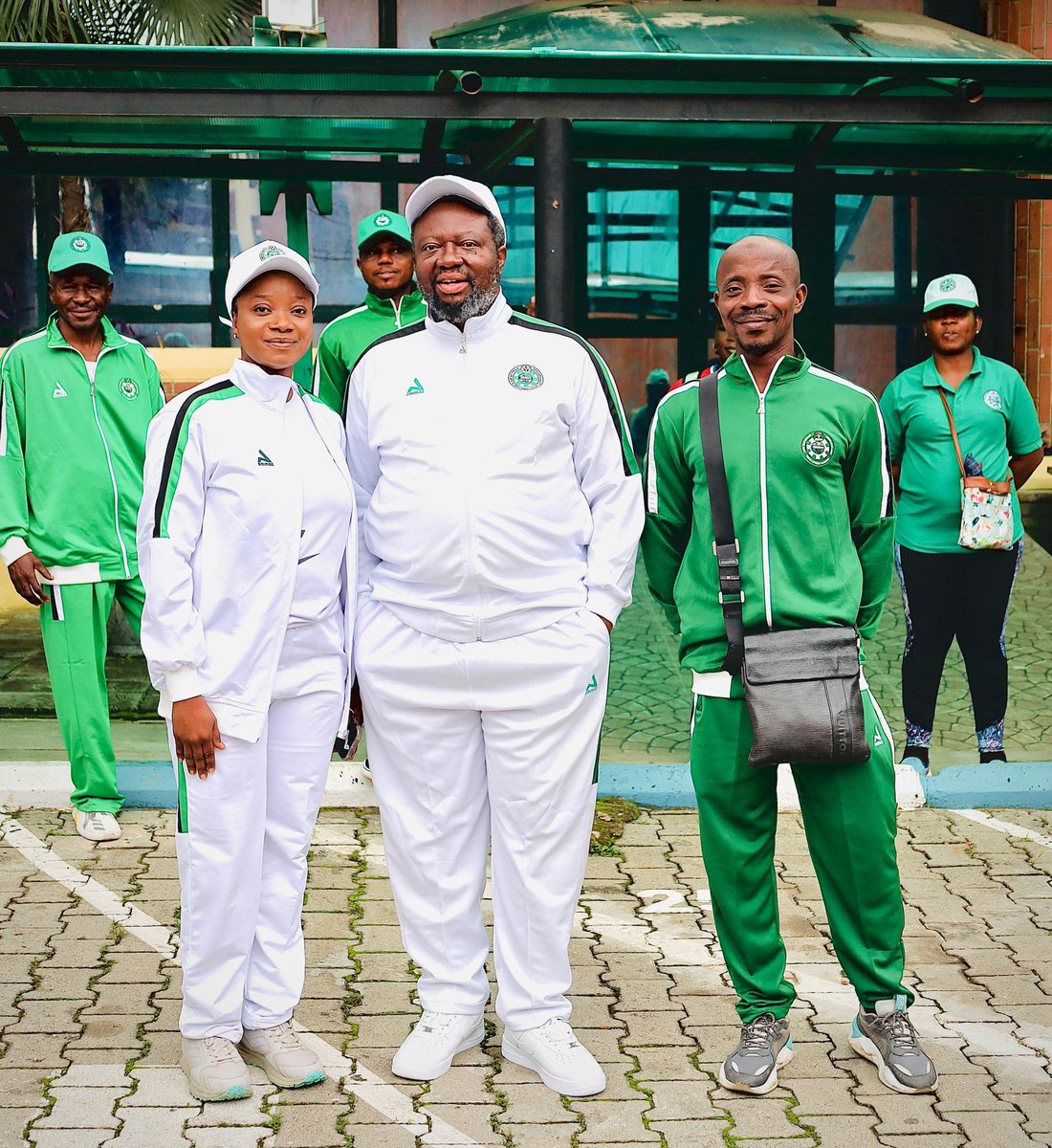 Official_RMRDC's tweet photo. One of the major highlights of the July Walking and Jogging Exercise was the presentation to the Director General, some staff who won different medalists for the Council at the just concluded Federal Public Service Games (FEPSGA) held in Minna, Niger State.
#RMRDC
#RawMaterials https://t.co/mhorQMzZVR