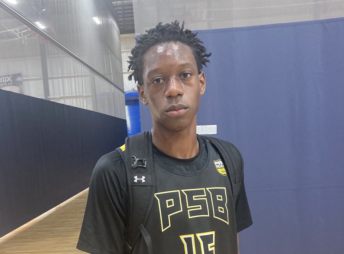 Shun Williams (@ontheradarhoops) on Twitter photo #OTRFinalRun
‘27 Micah Jarvis is a versatile option on the court.
Works the high post, shoots the 3.
📌 <a href="/PSBTampaBay/">Pro Skills Tampa</a> #OTRFinalRun
‘27 Micah Jarvis is a versatile option on the court.
Works the high post, shoots the 3.
📌 <a href="/PSBTampaBay/">Pro Skills Tampa</a>