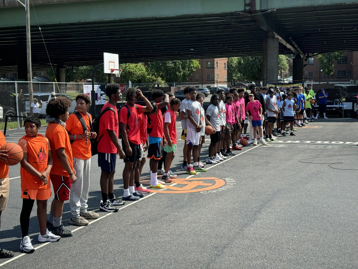 CNY High School Sports (@cnyhssports) on Twitter photo Who’s ready for some great basketball at Wilson Park in Syracuse. It’s the fourth annual 10k basketball tournament hosted by <a href="/SyracuseHousing/">Syracuse Housing</a> and <a href="/HenningerSCSD/">Henninger High School</a> new boys basketball coach <a href="/SyracusePolice/">Syracuse Police Department</a> officer Brandon Hanks. Who’s ready for some great basketball at Wilson Park in Syracuse. It’s the fourth annual 10k basketball tournament hosted by <a href="/SyracuseHousing/">Syracuse Housing</a> and <a href="/HenningerSCSD/">Henninger High School</a> new boys basketball coach <a href="/SyracusePolice/">Syracuse Police Department</a> officer Brandon Hanks.