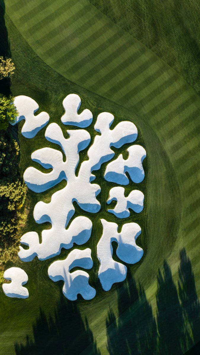 Can you name this Las Vegas course? 
[ Photo <a href="/BrianOarGolf/">Brian Oar</a> ]