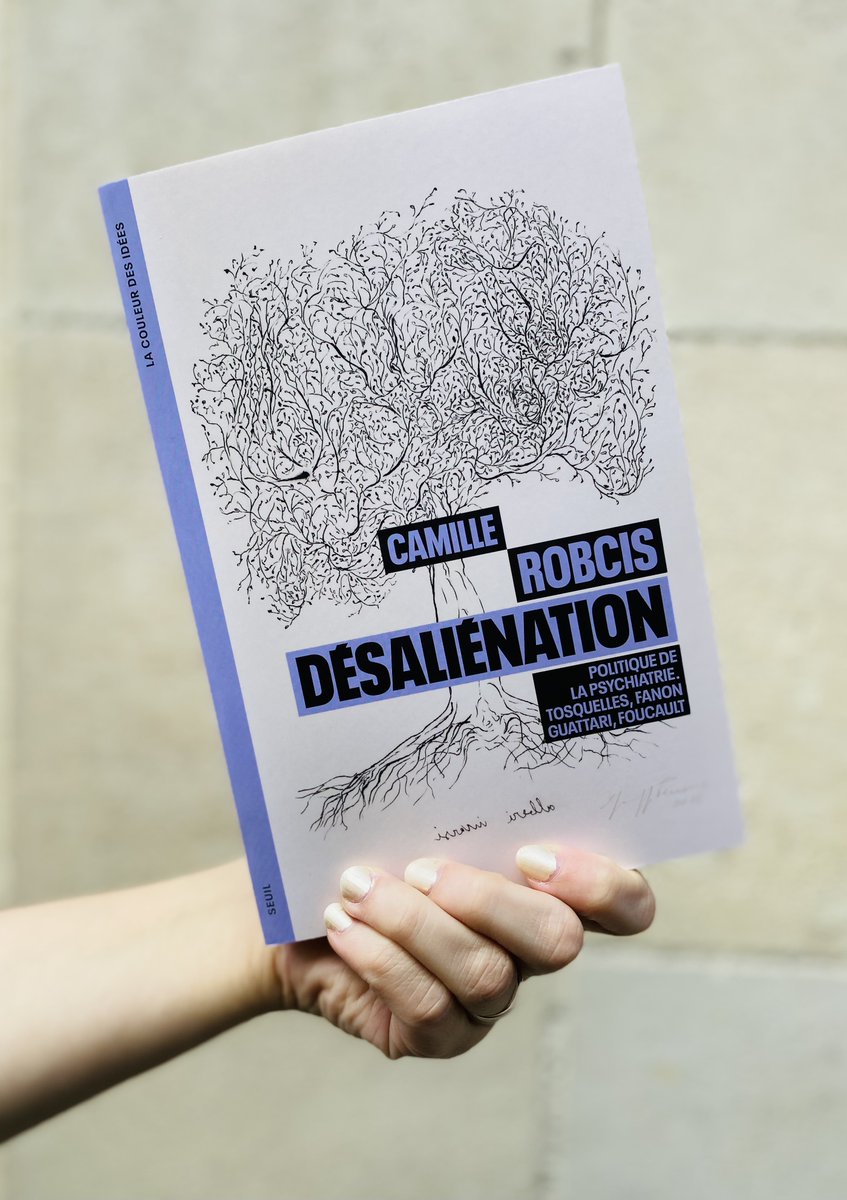 Librairie Mollat (@librairiemollat) on Twitter photo Coup de ❤️ au rayon sciences humaines !
Camille Robcis propose aux <a href="/EditionsduSeuil/">Éditions du Seuil</a> l'histoire intellectuelle d'une autre politique de la folie, donnant à voir une psychothérapie institutionnelle capable de proposer d'autres outils utiles au diagnostic.
👉 mollat.com/livres/3010288… Coup de ❤️ au rayon sciences humaines !
Camille Robcis propose aux <a href="/EditionsduSeuil/">Éditions du Seuil</a> l'histoire intellectuelle d'une autre politique de la folie, donnant à voir une psychothérapie institutionnelle capable de proposer d'autres outils utiles au diagnostic.
👉 mollat.com/livres/3010288…