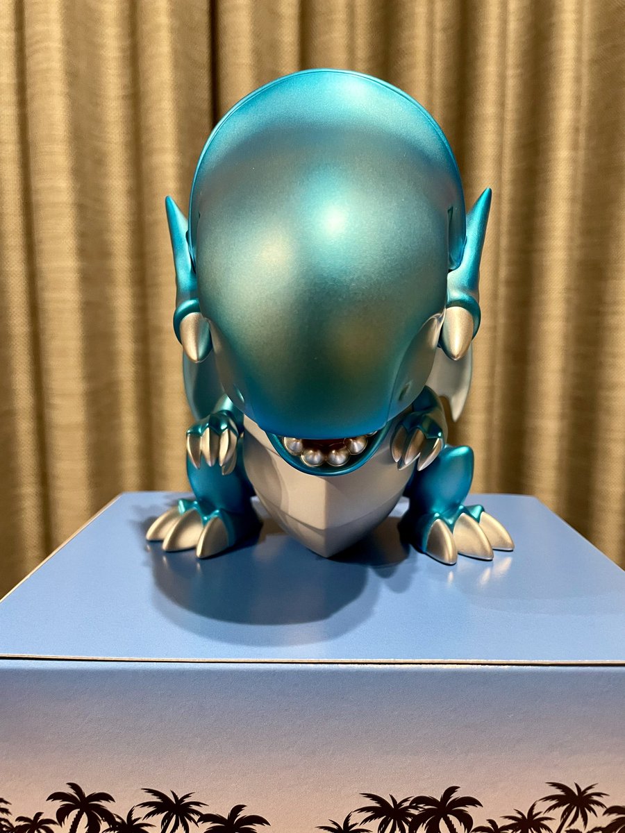 123taro_3's tweet photo. 箱もしっかりきれいな青色
こだわりを感じます

自分のドラゴンは左腕が少し内に寄ってる気がする
もしかしてかなりレアなのでは…?? https://t.co/nrHyW9Z1Tr