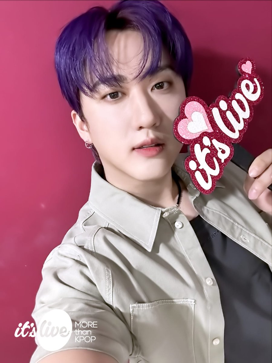 Nueva foto de #Changbin en la actualización de It's Live por la participación de los chicos ❣️

Recuerden interactuar con el post original!
🔗: x.com/itsLIVEofficia…

#Changbin #StrayKids <a href="/Stray_Kids/">Stray Kids</a>