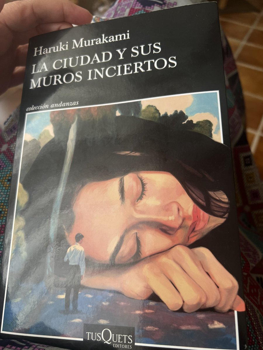 “En mi opinión, no hay persona en este mundo que no guarde algún secreto insondable en lo más recóndito de su corazón. Es más, me atrevo a afirmar que ello es necesario para desenvolverse y sobrevivir en el mundo.”