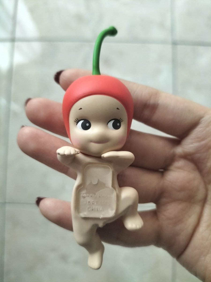 wts sonny angel hippers harvest cherry (new with bnf) 
340k include admin &amp; packing (before shopeevid discount)