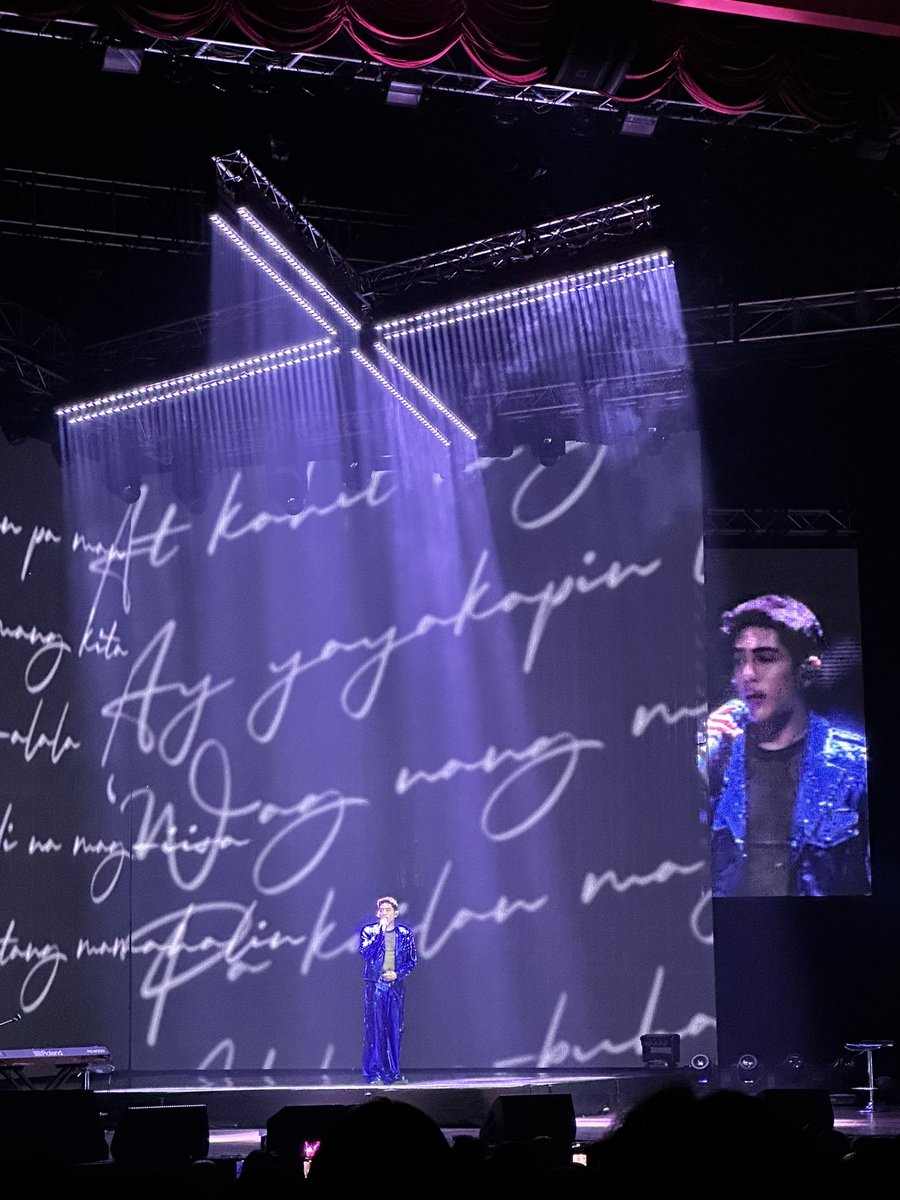 Kung meron pang ticket para sa day 2, bumili  n kayo. Sulit at di ka magsisisi! Congratulations <a href="/MyJaps/">JULIE ANNE SAN JOSE</a> and <a href="/stellajero_/">Stell Ajero</a> #JulieXStellConcertDay1